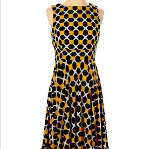 Donna Morgan Size 4 (Petite) Casual Dress